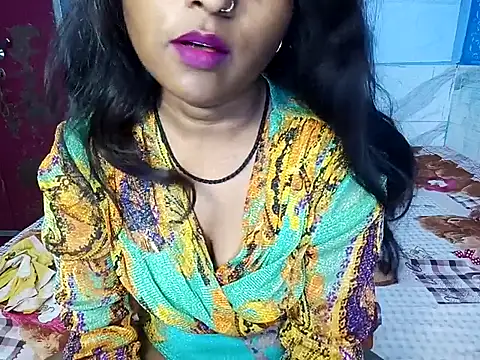 Snapshot of Muktha chatting on 03-19-25, 05:52 Muktha online show from 03-19-25, 05:52