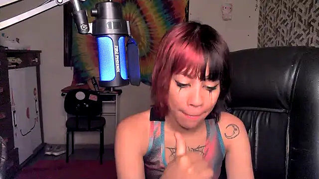Liv Alt online show from 04-28-26, 07:18