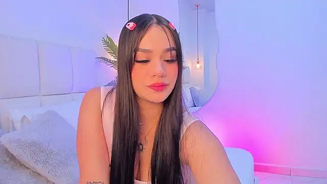 Snapshot of zoe_rivers chatting on 09-20-25, 01:32 zoe rivers online show from 09-20-25, 01:32
