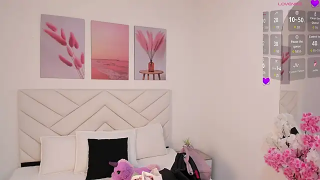 zoe rivers online show from 03-26-26, 05:33