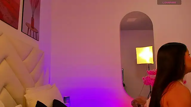 zoe rivers online show from 03-15-26, 11:45