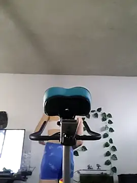 Snapshot of jesicardiente27 chatting on 12-20-25, 02:31 jesicardiente27 online show from 12-20-25, 02:31