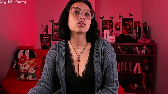 Snapshot of lilith-deveraux chatting on 12-18-25, 02:10 lilith-deveraux online show from 12-18-25, 02:10