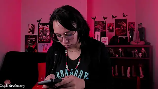 lilith-deveraux online show from 01-17-26, 03:26