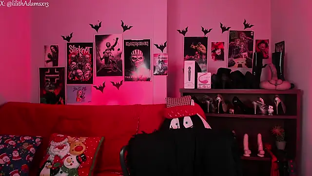 Snapshot of lilith-deveraux chatting on 12-16-25, 02:21 lilith-deveraux online show from 12-16-25, 02:21