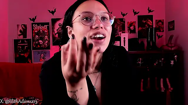 lilith-deveraux online show from 04-10-26, 05:09