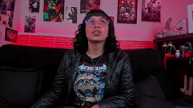 lilith-deveraux online show from 09-18-25, 08:12