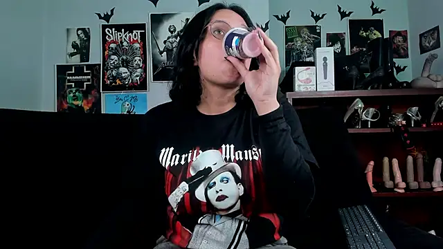 lilith-deveraux online show from 06-02-26, 05:24
