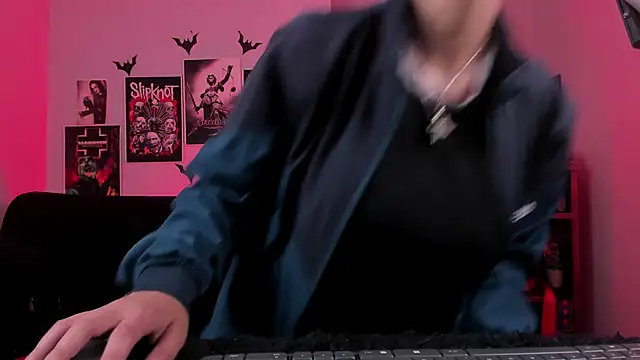 Snapshot of lilith-deveraux chatting on 11-28-25, 03:23 lilith-deveraux online show from 11-28-25, 03:23