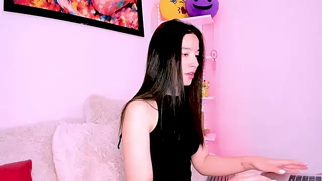 Manuelaa mejiia online show from 02-20-25, 04:14