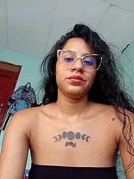 Karii-R online show from 02-12-26, 02:39