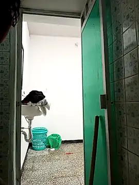 Karii-R online show from 11-17-25, 06:45