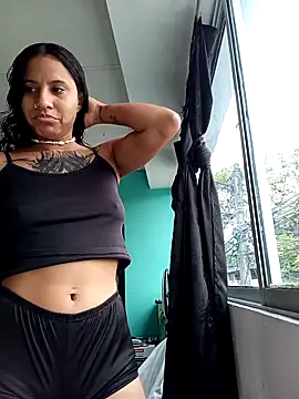 Karii-R online show from 03-18-26, 01:24