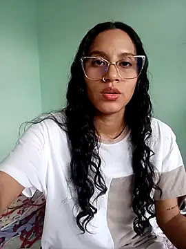 Karii-R online show from 02-21-26, 04:31