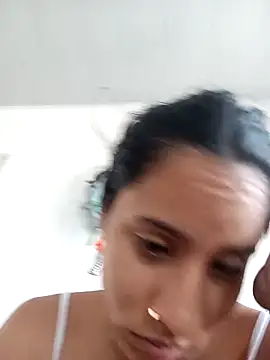 Karii-R online show from 11-30-25, 03:02