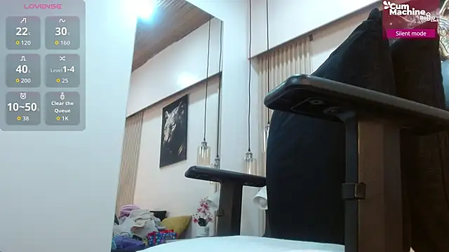 virtual charm online show from 10-07-25, 01:23