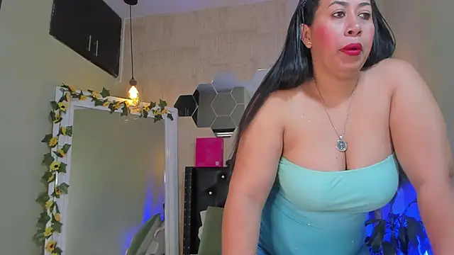 Fransheska-mon online show from 06-21-26, 01:17