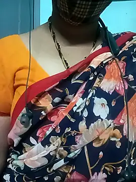 gunjan22 online show from 10-28-25, 10:25