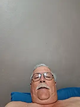 Snapshot of NawtyB1965 chatting on 09-11-25, 03:39 NawtyB1965 online show from 09-11-25, 03:39