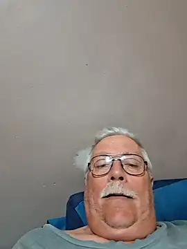 Snapshot of NawtyB1965 chatting on 10-06-25, 03:40 NawtyB1965 online show from 10-06-25, 03:40
