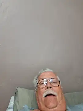 NawtyB1965 online show from 05-10-26, 03:43