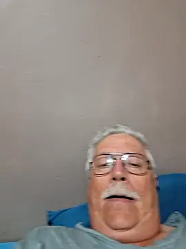 Snapshot of NawtyB1965 chatting on 10-10-25, 03:29 NawtyB1965 online show from 10-10-25, 03:29