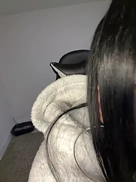 Snapshot of DatBishYouMiss chatting on 01-16-25, 12:01 DatBishYouMiss online show from 01-16-25, 12:01