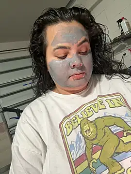 Snapshot of DatBishYouMiss chatting on 01-30-25, 09:14 DatBishYouMiss online show from 01-30-25, 09:14