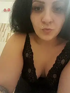 Snapshot of kinguscicus chatting on 12-15-24, 09:20 kinguscicus online show from 12-15-24, 09:20