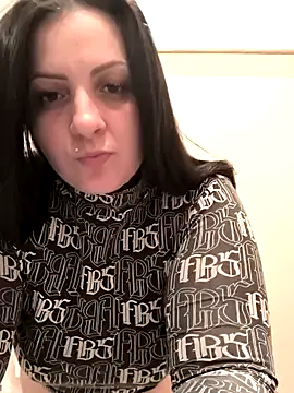 Snapshot of kinguscicus chatting on 02-11-25, 09:46 kinguscicus online show from 02-11-25, 09:46