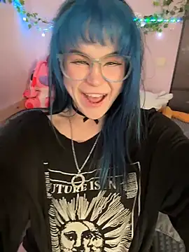 MaddisonHaas online show from 04-23-26, 01:35