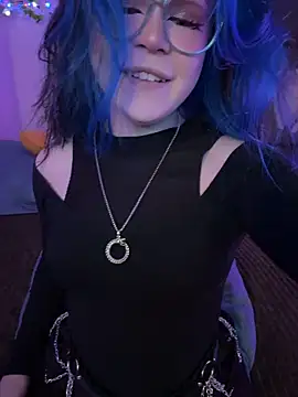 MaddisonHaas online show from 10-10-25, 02:01