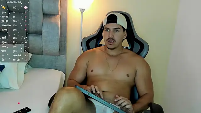 victor vixen online show from 05-26-26, 02:59