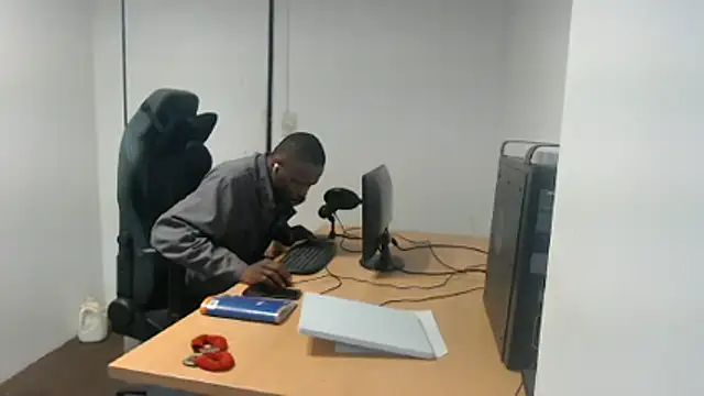 Mastertopdome online show from 06-10-26, 07:37
