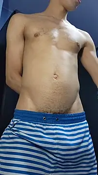 boyminerin00 online show from 10-29-25, 02:43