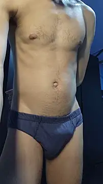 Snapshot of boyminerin00 chatting on 10-25-25, 03:38 boyminerin00 online show from 10-25-25, 03:38