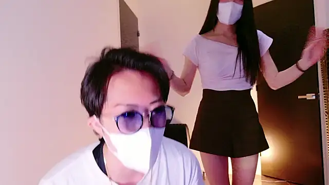 Snapshot of xxx_men chatting on 06-16-26, 04:45 xxx men online show from 06-16-26, 04:45