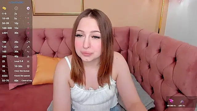 Snapshot of KetrinWhite chatting on 03-05-25, 04:56 KetrinWhite online show from 03-05-25, 04:56