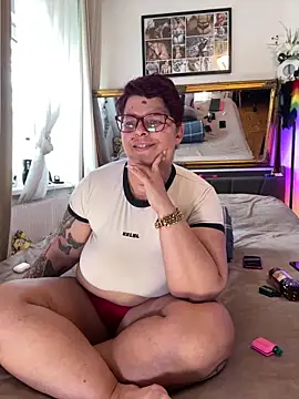 SunshineLexi online show from 04-11-26, 07:16