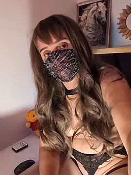 Lina lolo online show from 11-17-25, 08:02