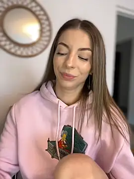 Snapshot of Mia_Ethan chatting on 10-15-25, 09:39 Mia Ethan online show from 10-15-25, 09:39