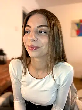 Snapshot of Mia_Ethan chatting on 11-17-25, 10:08 Mia Ethan online show from 11-17-25, 10:08