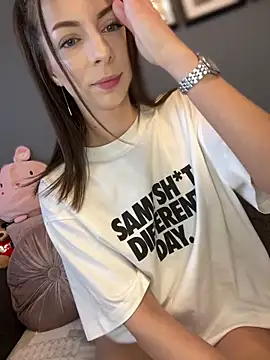 Snapshot of Mia_Ethan chatting on 02-27-25, 12:01 Mia Ethan online show from 02-27-25, 12:01