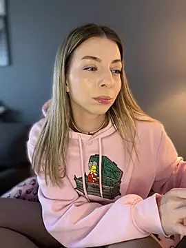 Snapshot of Mia_Ethan chatting on 03-09-26, 02:09 Mia Ethan online show from 03-09-26, 02:09