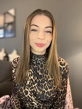 Snapshot of Mia_Ethan chatting on 11-27-25, 09:21 Mia Ethan online show from 11-27-25, 09:21