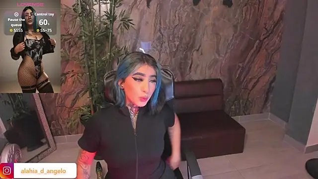 Alahia Dangelo online show from 04-13-26, 05:28