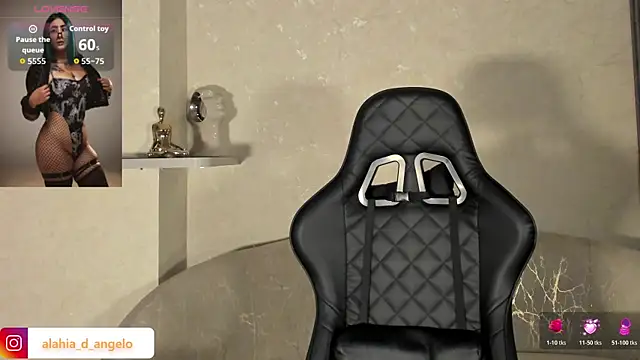Alahia Dangelo online show from 06-02-26, 05:46