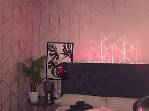 ValentinaBouxBabestation online show from 12-15-24, 09:09