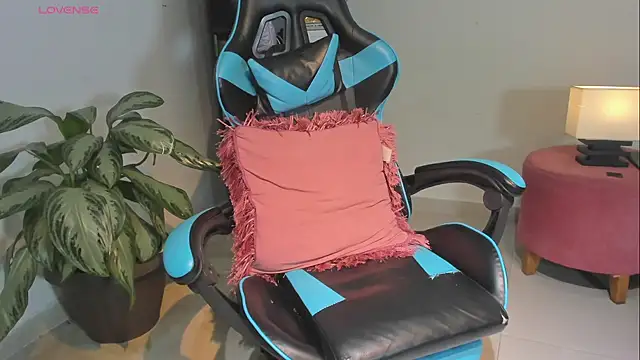 maria foxx  online show from 05-23-26, 05:12