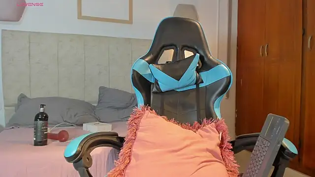  maria foxx  online show from 04-07-26, 06:10